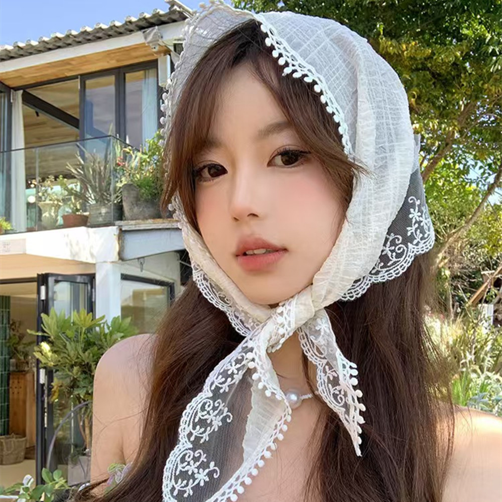 프렌치 시크 앨리스 화이트 레이스 트라이앵글 헤어 랩  - Travel Accessories Aesthetic 리뷰 및 가격