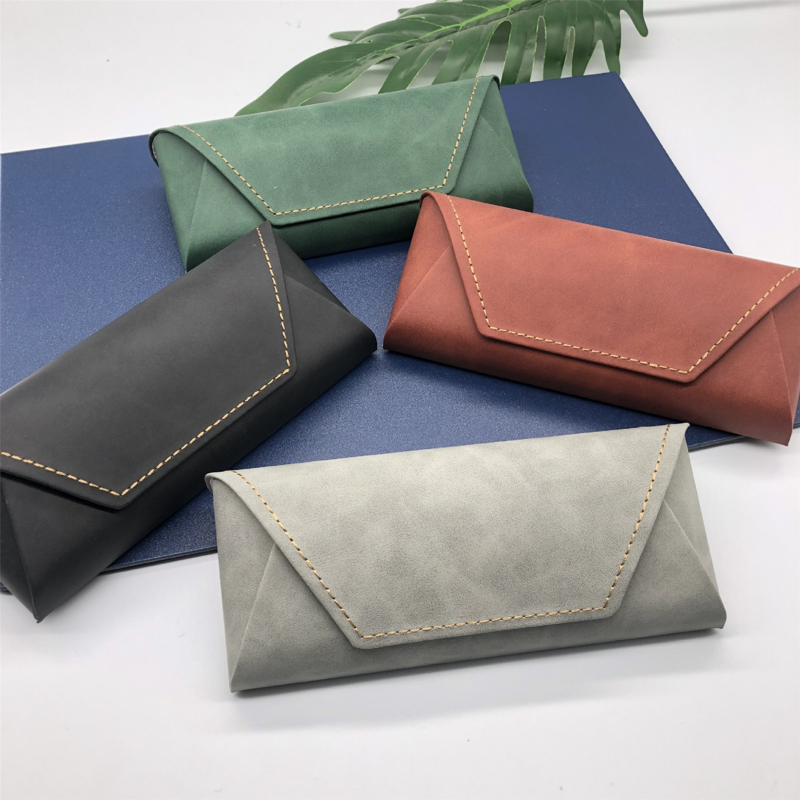스펙터클 케이스 Pu+메탈 안경 홀더 선글라스 파우치  - Travel Accessories Ideas 리뷰 및 가격