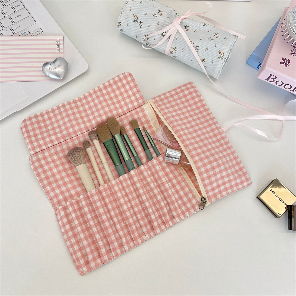 코티지코어 스타일의 플로럴 패턴 메이크업 브러시 롤 백 - Travel Accessories Organizer Bag 리뷰 및 가격